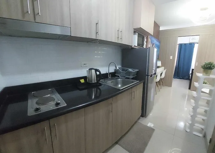 Gb Travelers Rest At Shore 2 Residences * Manila